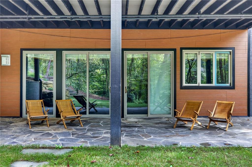 585 Amberidge Trail