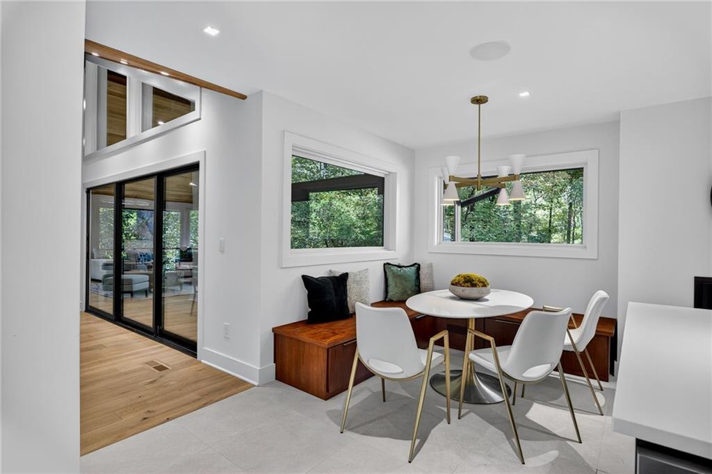 585 Amberidge Trail