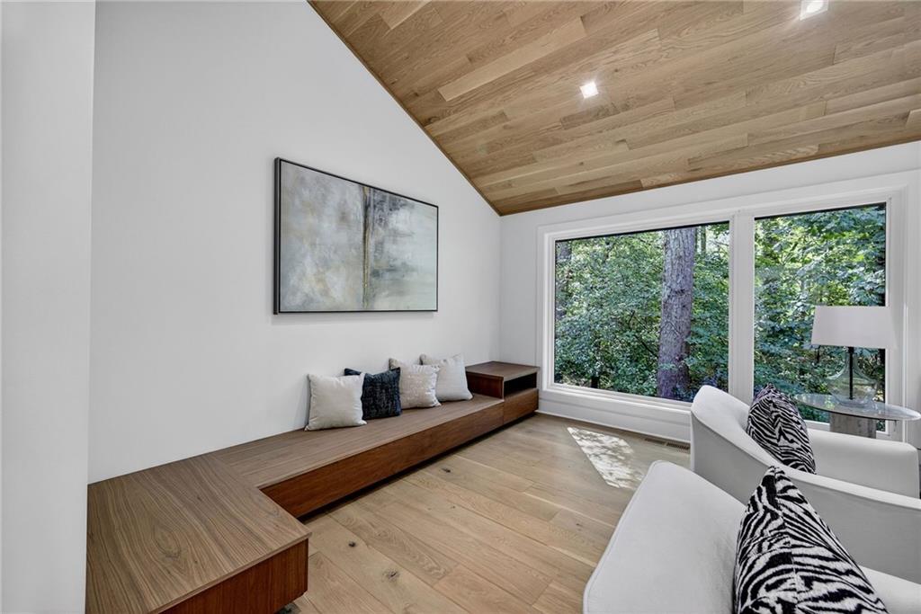 585 Amberidge Trail