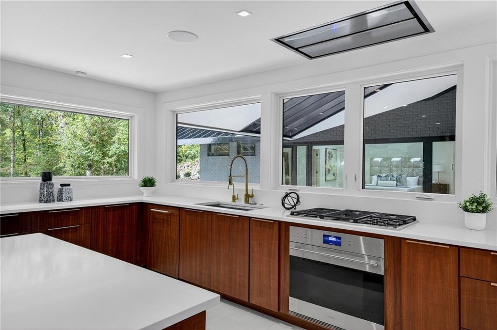 585 Amberidge Trail