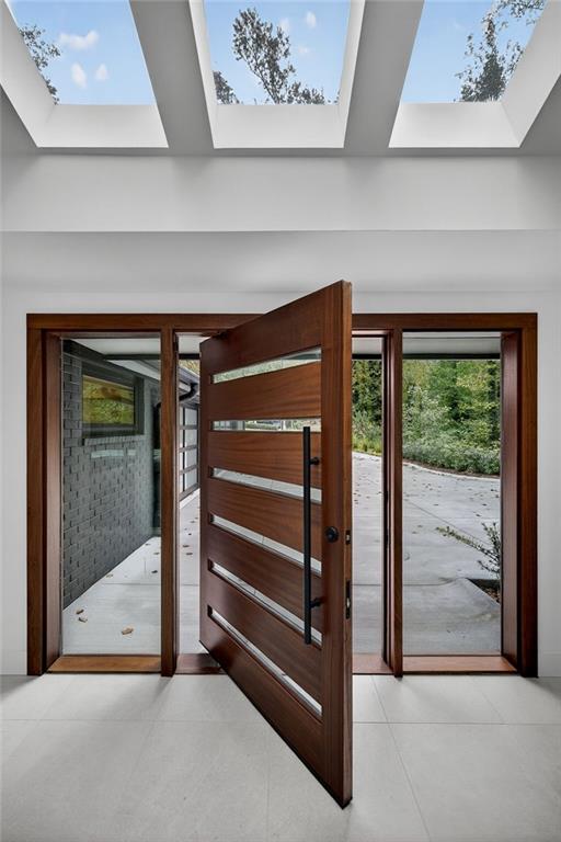 585 Amberidge Trail