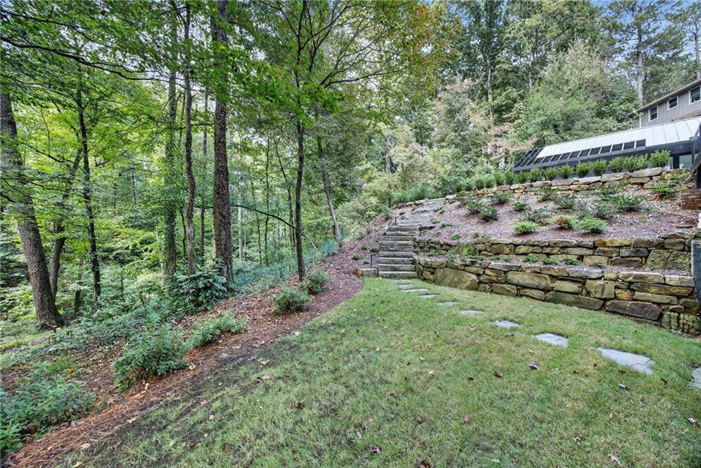 585 Amberidge Trail