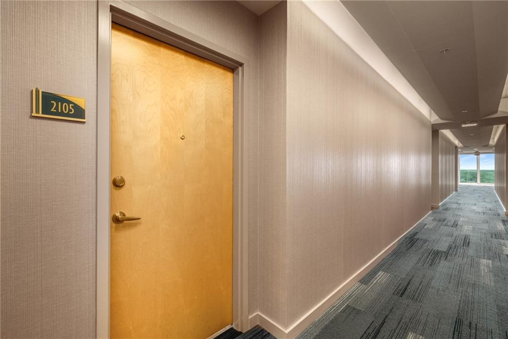 860 Peachtree Street NE Unit 2105
