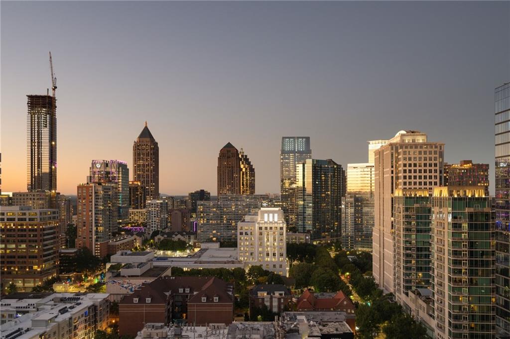 860 Peachtree Street NE Unit 2105