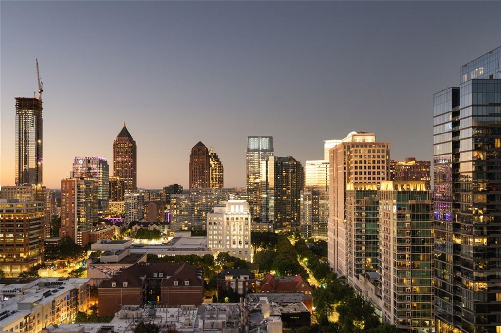 860 Peachtree Street NE Unit 2105