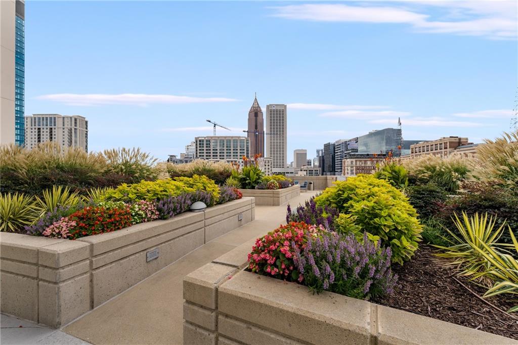 860 Peachtree Street NE Unit 2105