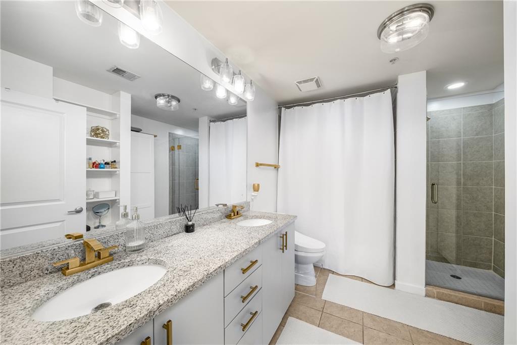 860 Peachtree Street NE Unit 2105