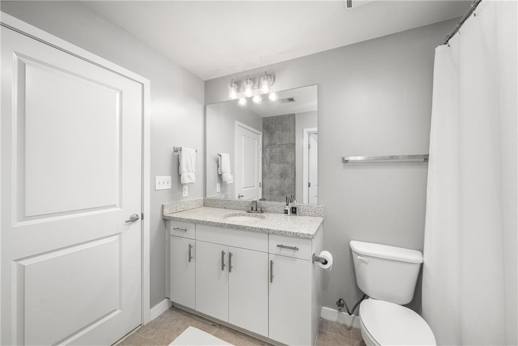 860 Peachtree Street NE Unit 2105