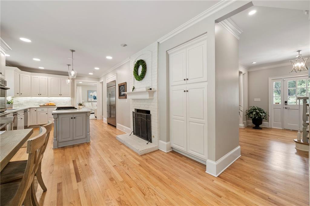 3894 Land O Lakes Drive NE