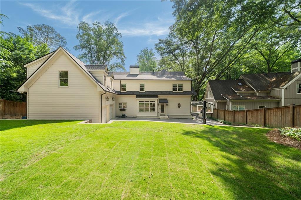 3894 Land O Lakes Drive NE