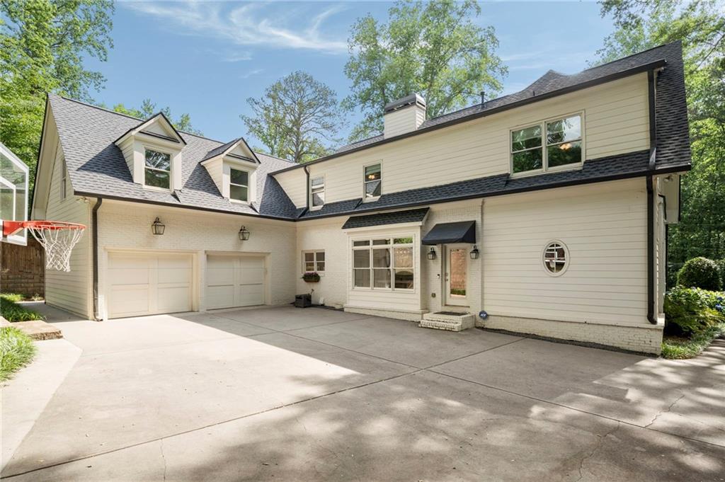 3894 Land O Lakes Drive NE