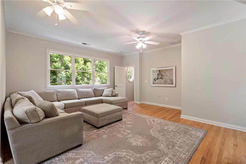 3894 Land O Lakes Drive NE