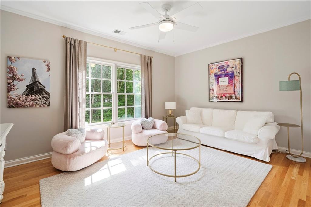 3894 Land O Lakes Drive NE