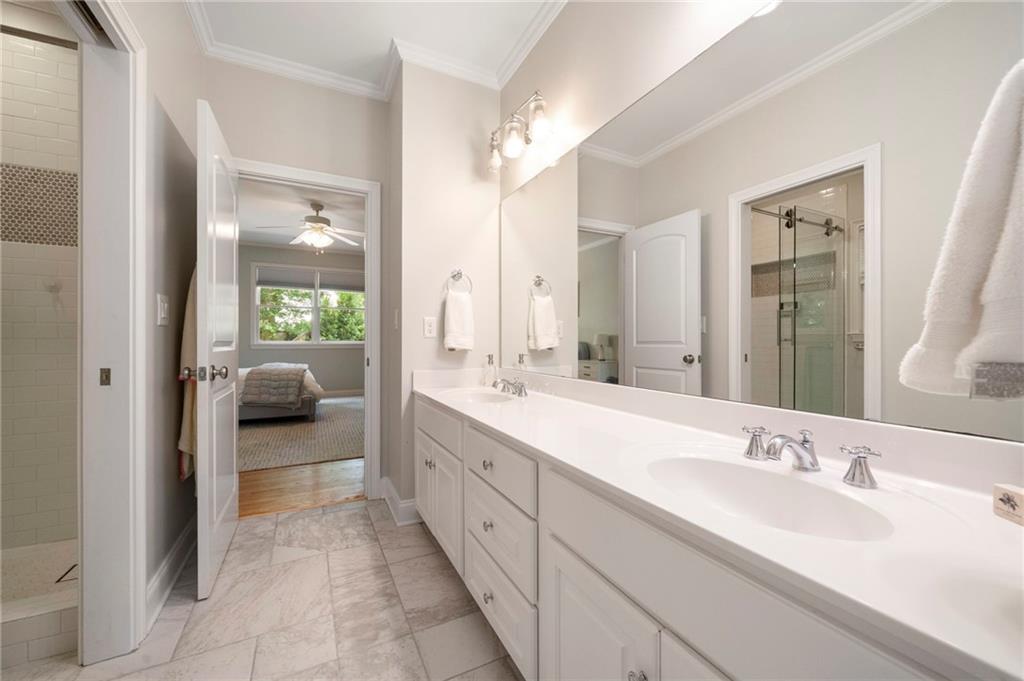 3894 Land O Lakes Drive NE