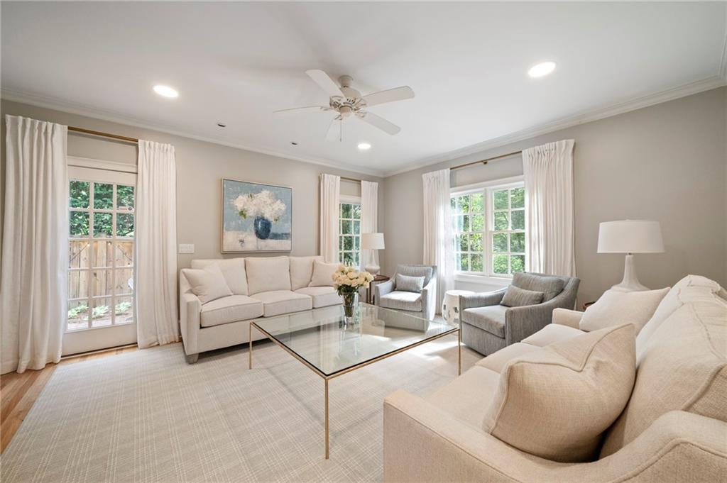 3894 Land O Lakes Drive NE