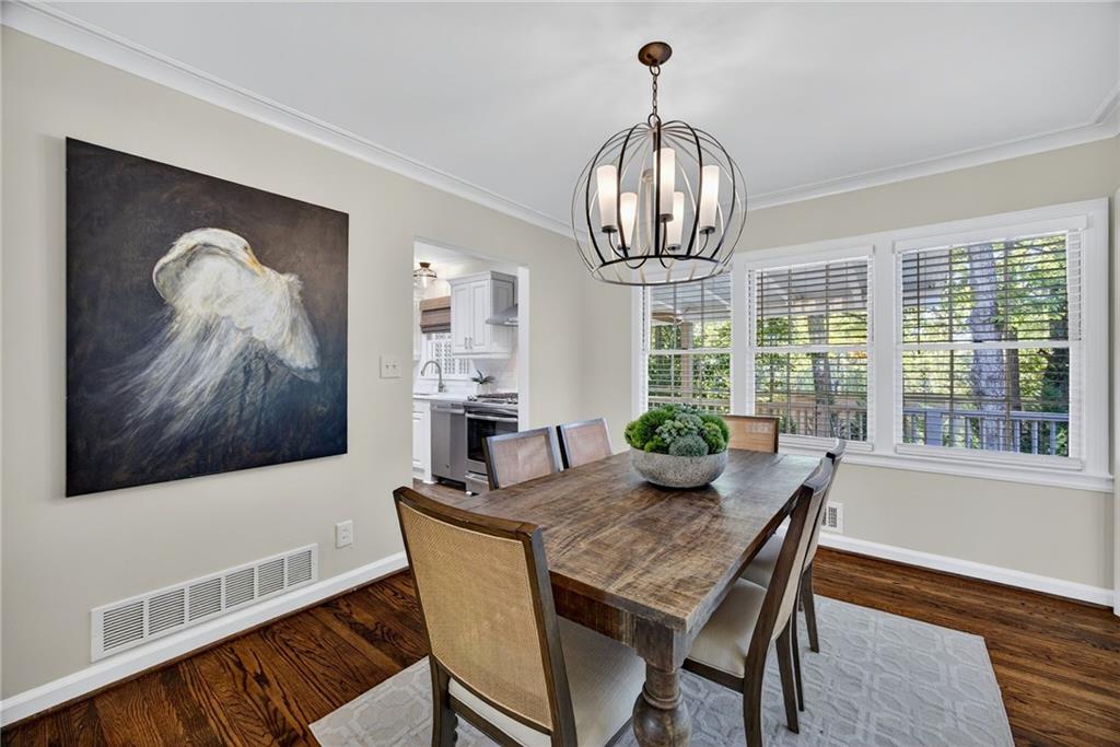 1072 Northcliffe Drive NW