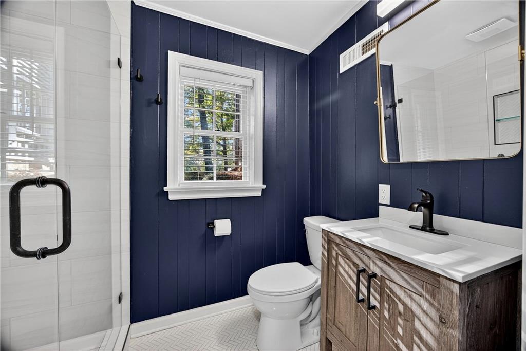 1072 Northcliffe Drive NW