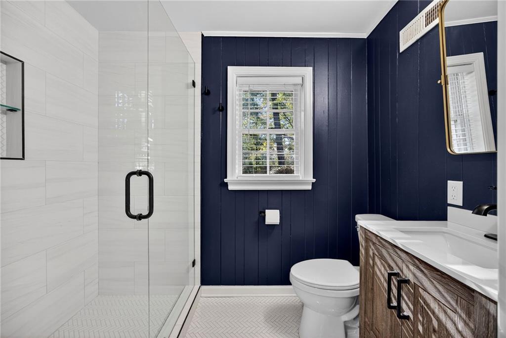 1072 Northcliffe Drive NW