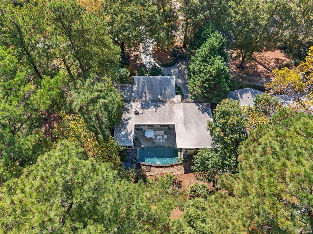 1196 Converse Drive NE