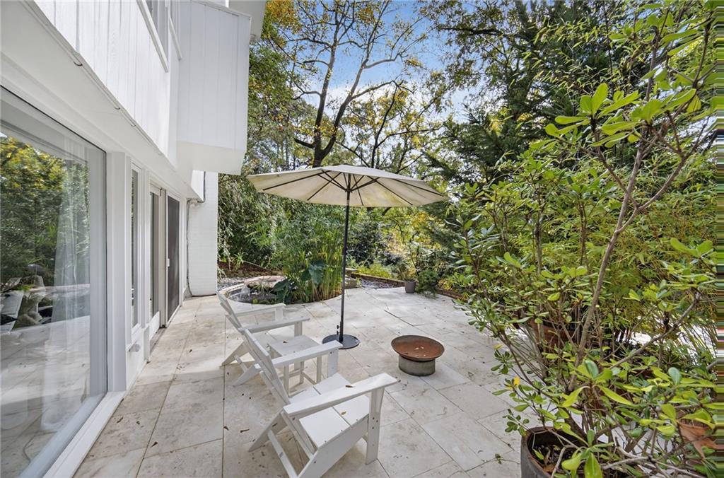 1196 Converse Drive NE