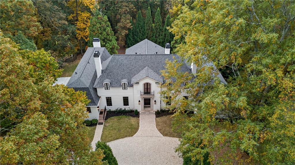 1250 Beechwood Hills Court NW