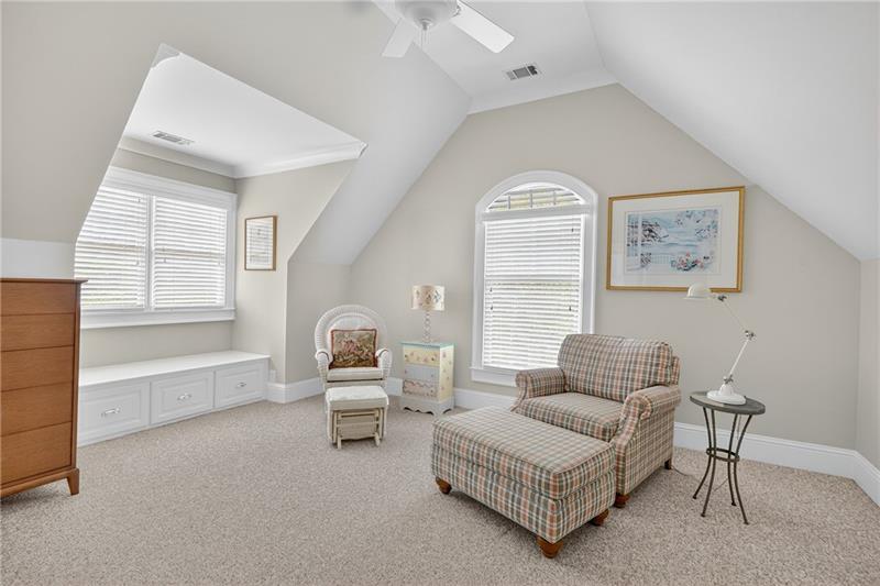 3100 Rhodenhaven Drive NW