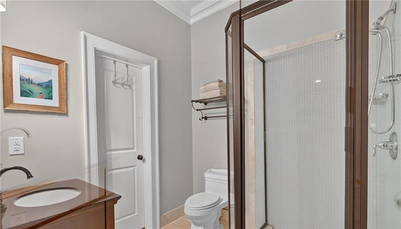 3100 Rhodenhaven Drive NW