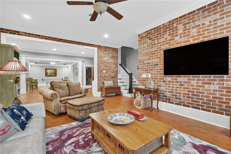 3100 Rhodenhaven Drive NW