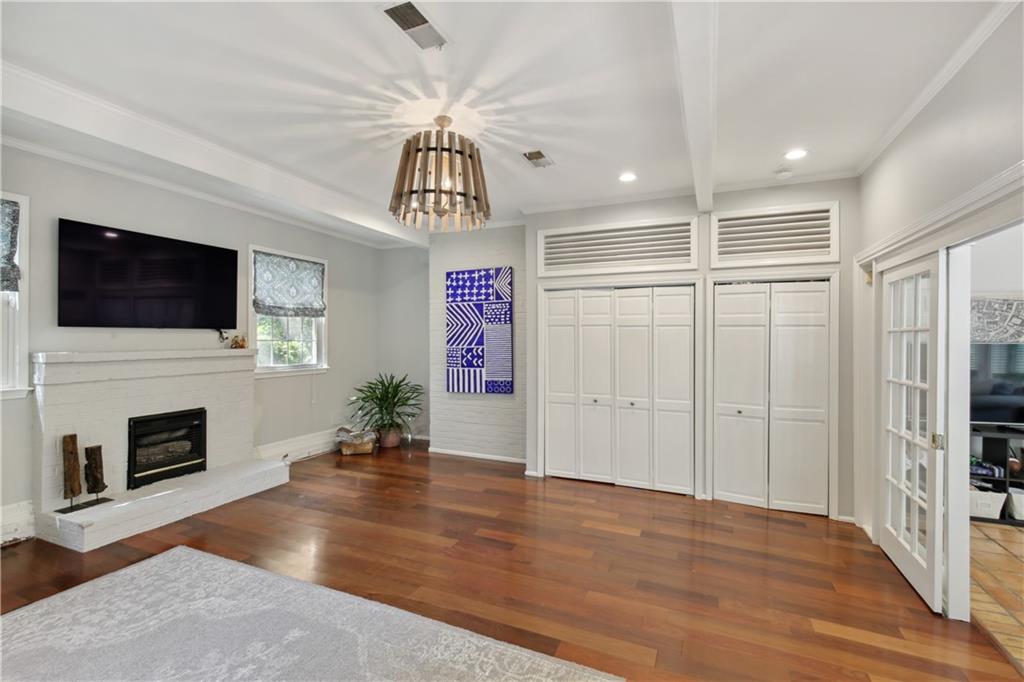 1403 Moores Mill Road NW