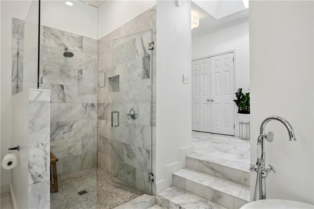 1403 Moores Mill Road NW