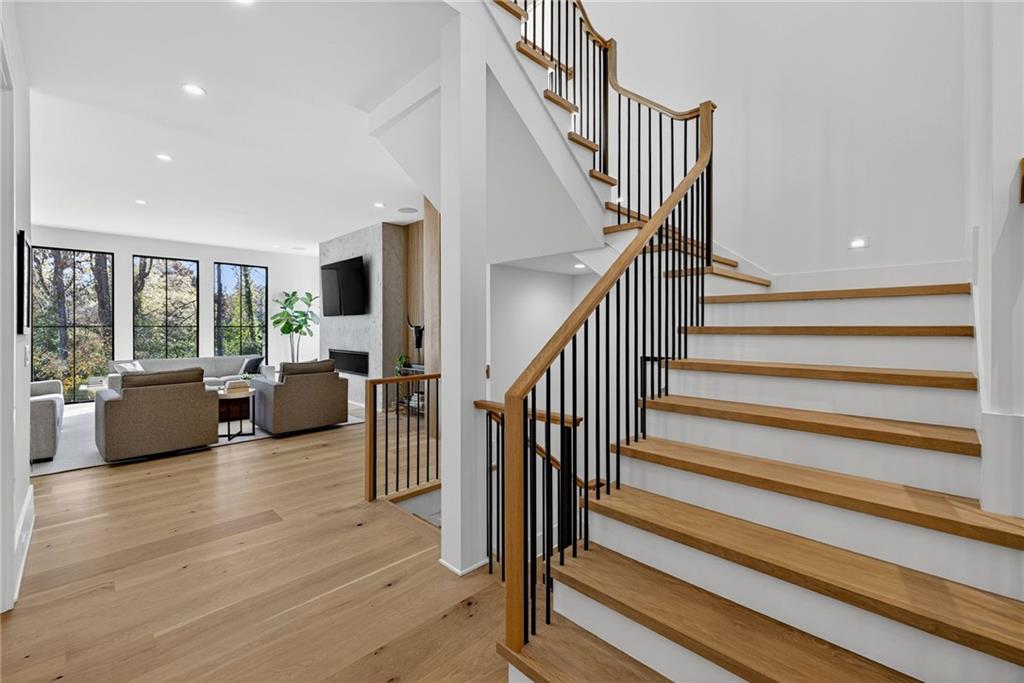 4795 Merlendale Court