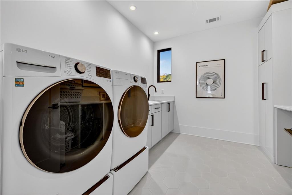 4795 Merlendale Court