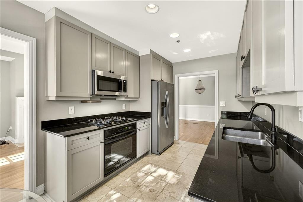 1735 Peachtree Street NE Unit 326