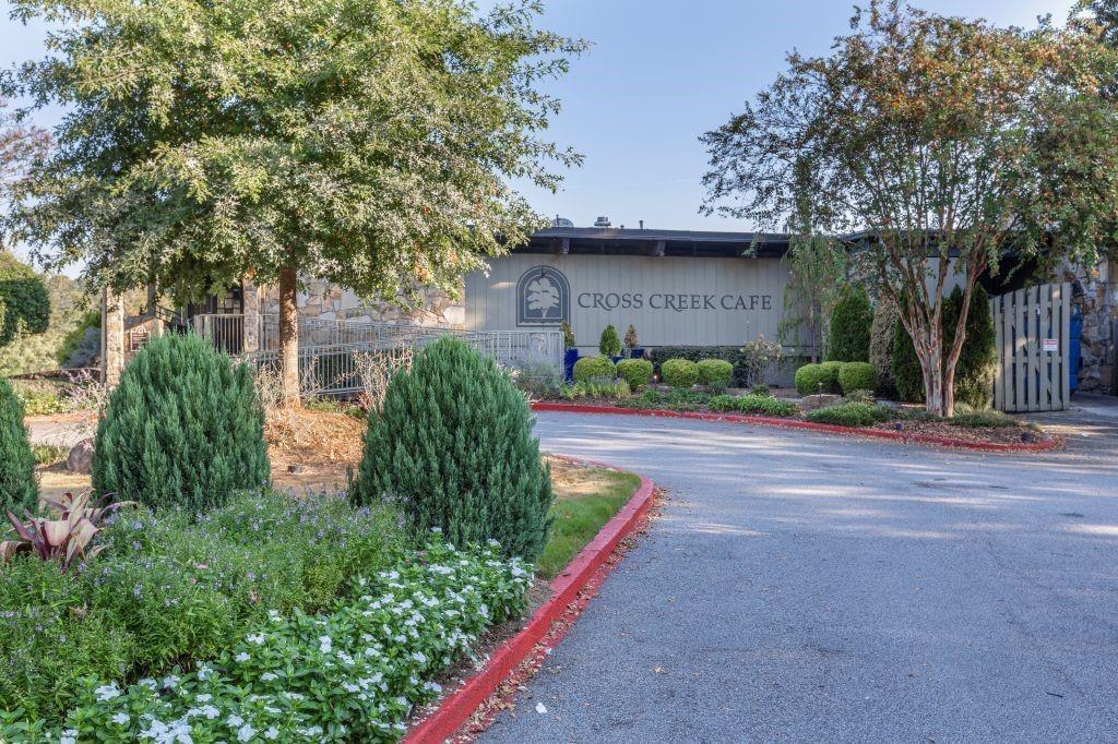 116 Rosaire Place NW