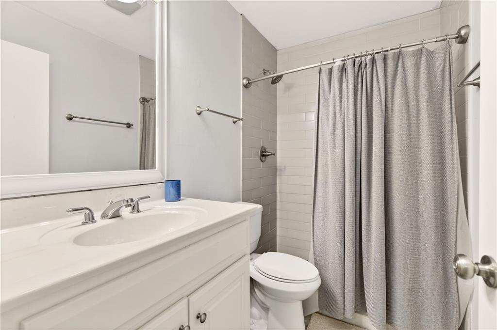 116 Rosaire Place NW