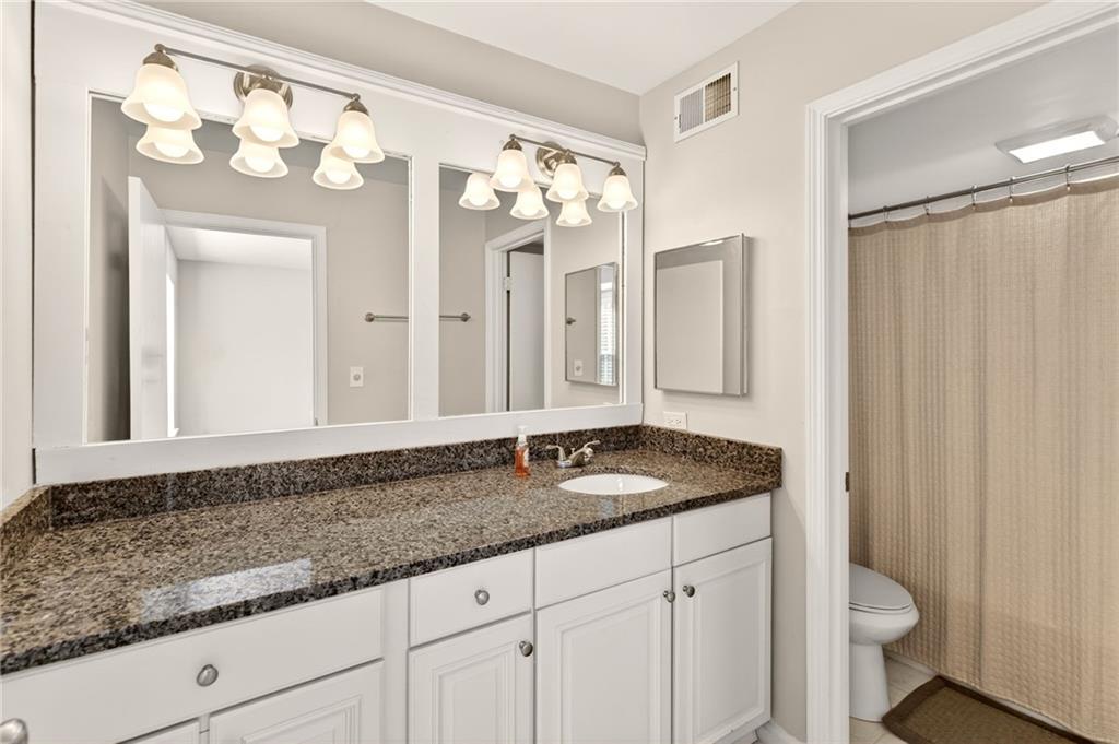 116 Rosaire Place NW