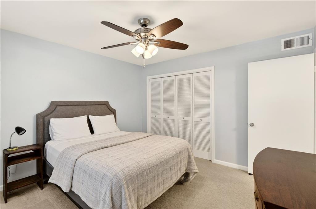 116 Rosaire Place NW