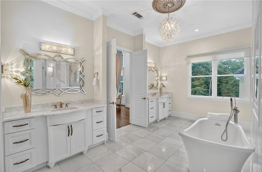 3620 Cloudland Drive NW