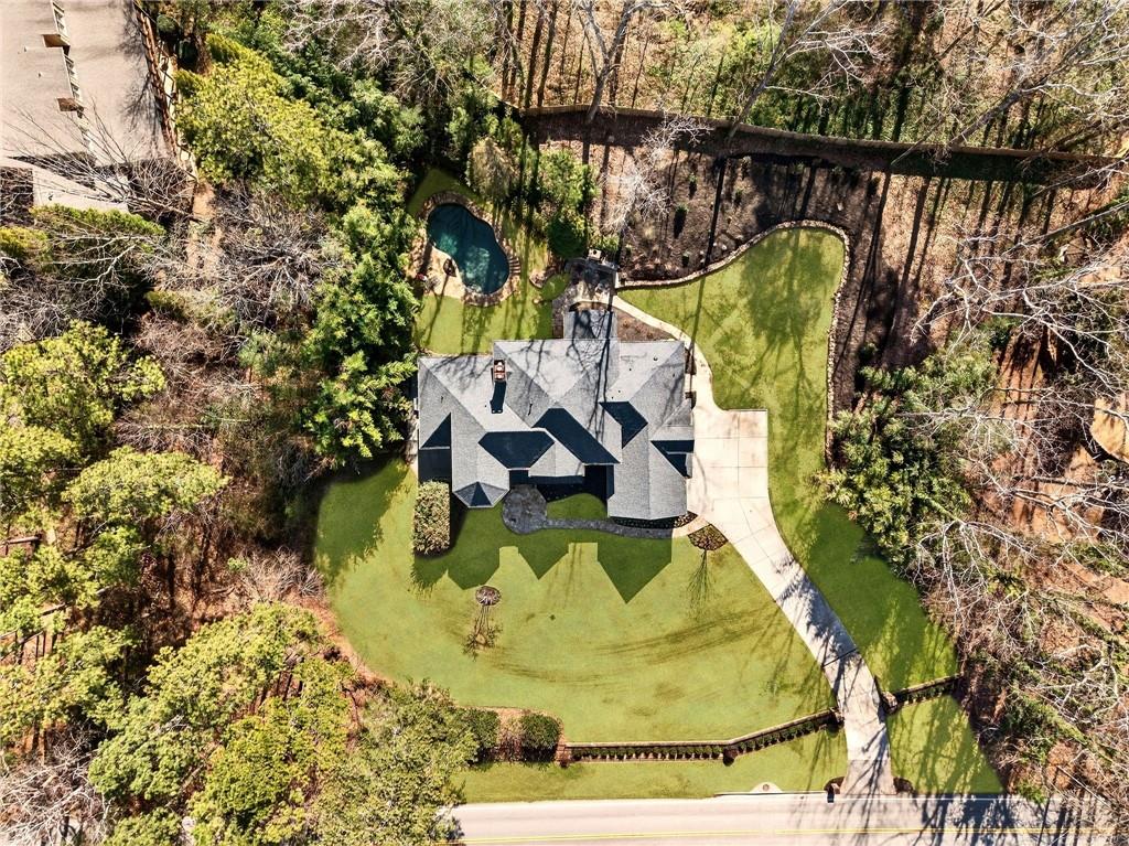 5759 Riverside Drive