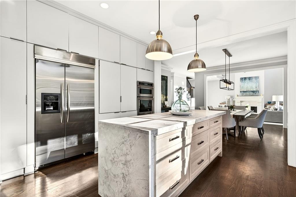 5759 Riverside Drive