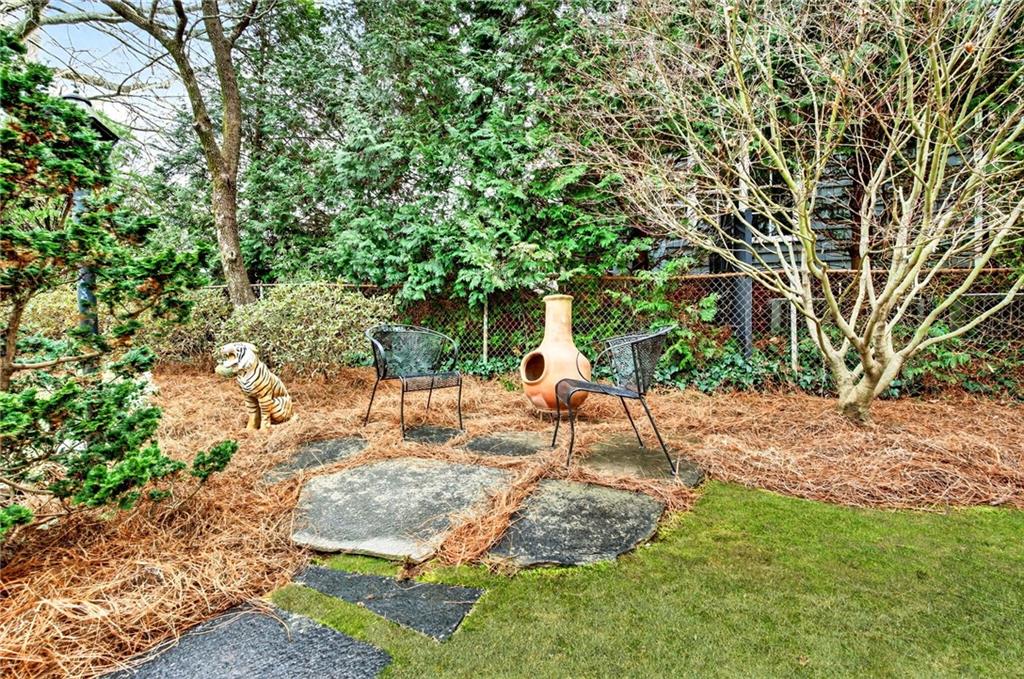 4735 Kitty Hawk Place