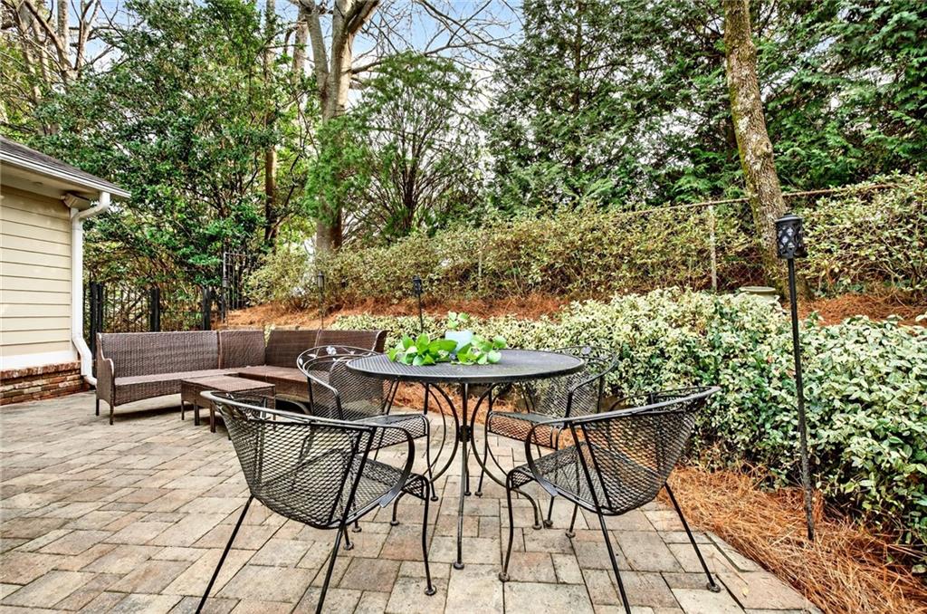 4735 Kitty Hawk Place