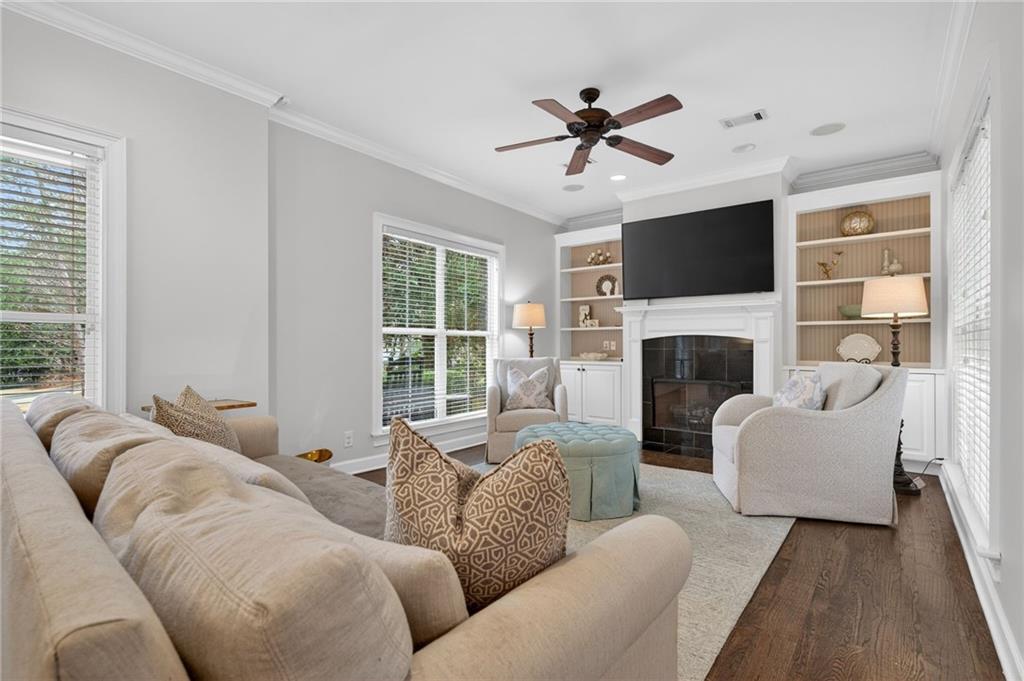 4735 Kitty Hawk Place