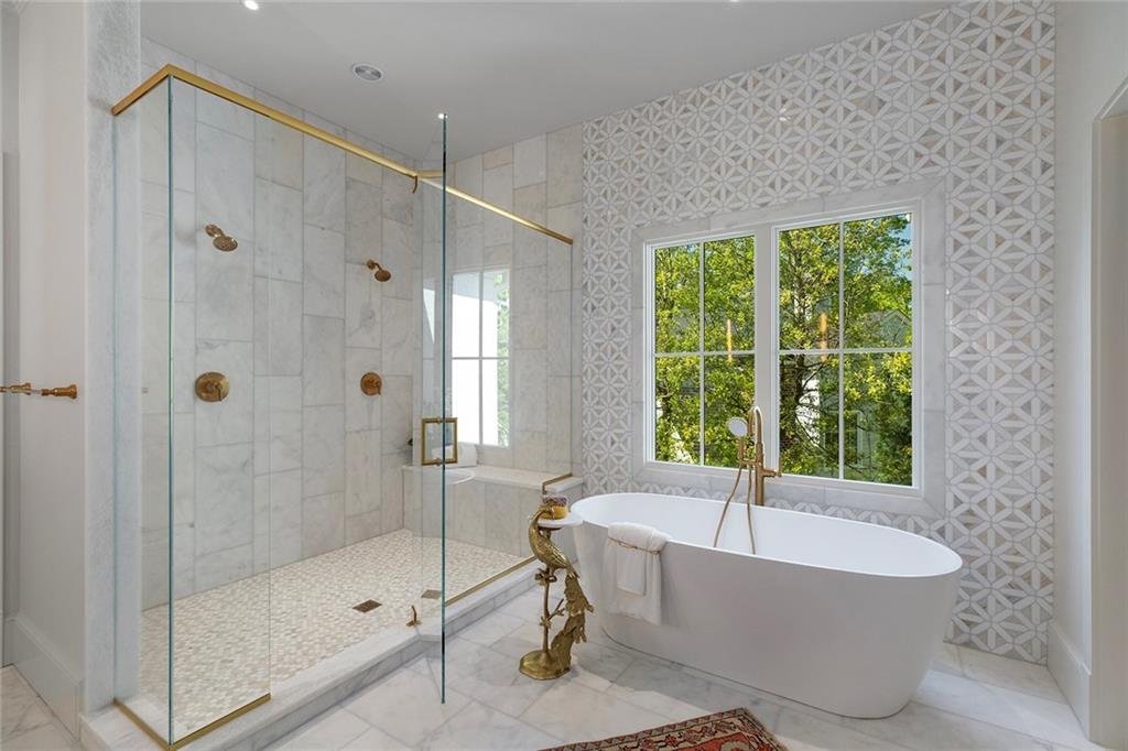 3290 Dunlop Court NE