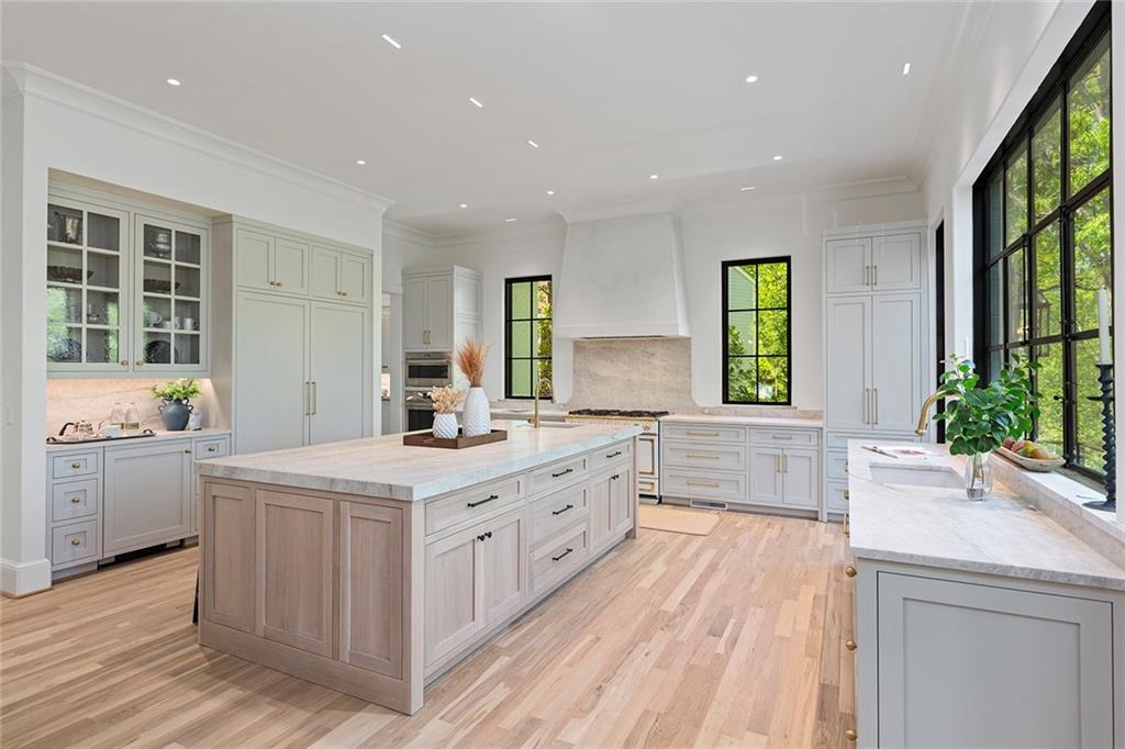 3290 Dunlop Court NE