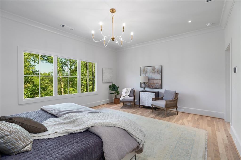 3290 Dunlop Court NE