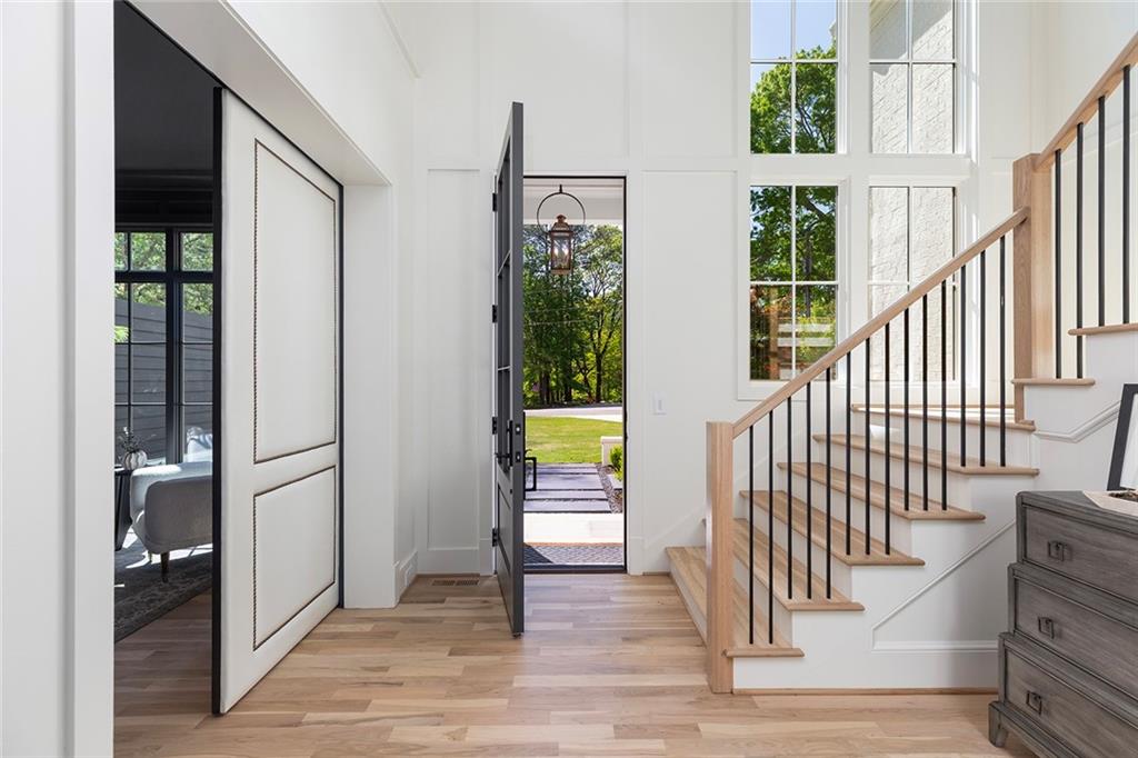 3290 Dunlop Court NE