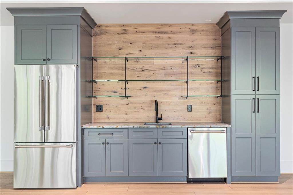 3290 Dunlop Court NE