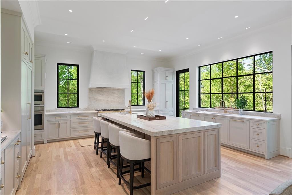 3290 Dunlop Court NE