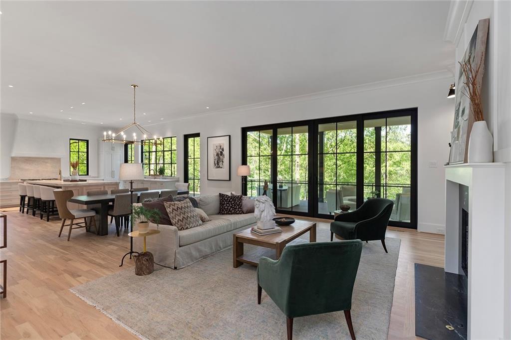 3290 Dunlop Court NE